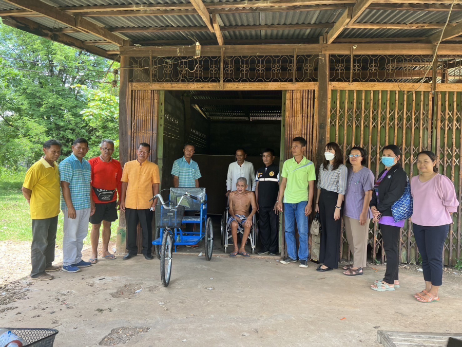 โครงการตรวจเยี่ยมและมอบสิ่งของช่วยเหลือผู้พิการในพื้นที่รับผิดชอบองค์การบริหารส่วนตำบลนาแวง อำเภอเขมราฐ จังหวัดอุบลราชธานี
