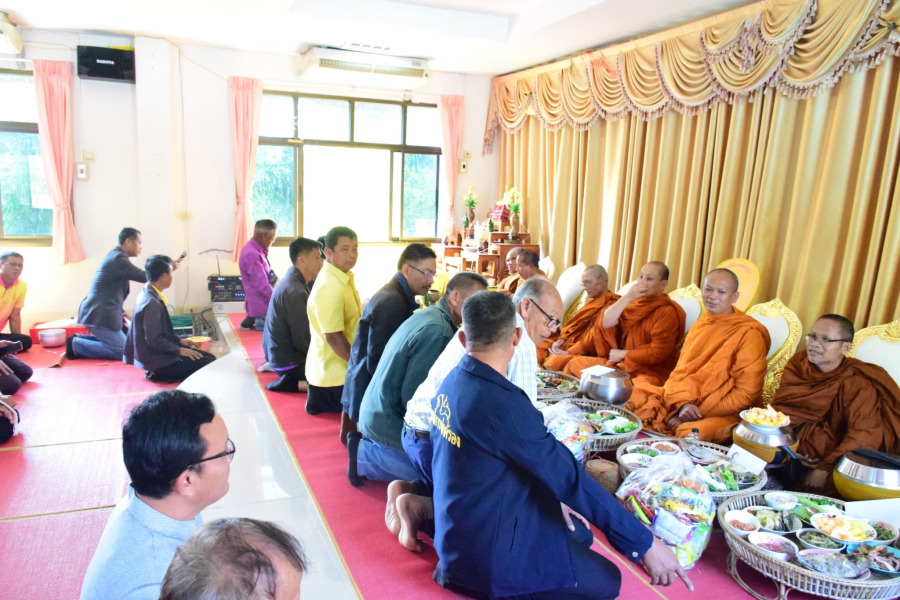 ทำบุญขึ้นปีใหม่ประจำปี 2568  องค์การบริหารส่วนตำบลนาแวง อำเภอเขมราฐ จังหวัดอุบลราชธานี